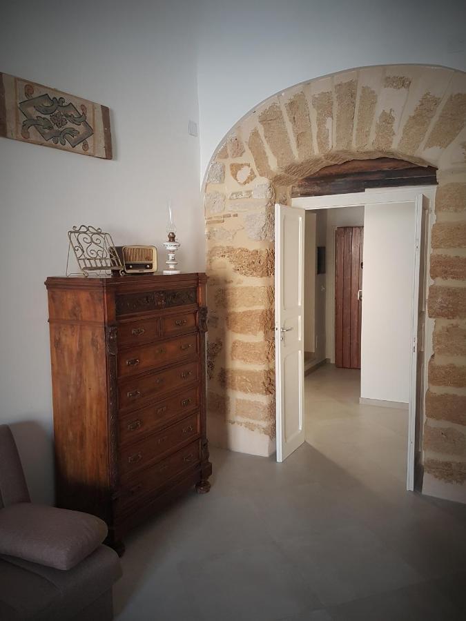 B&B Greco Abatellis Palermo Buitenkant foto