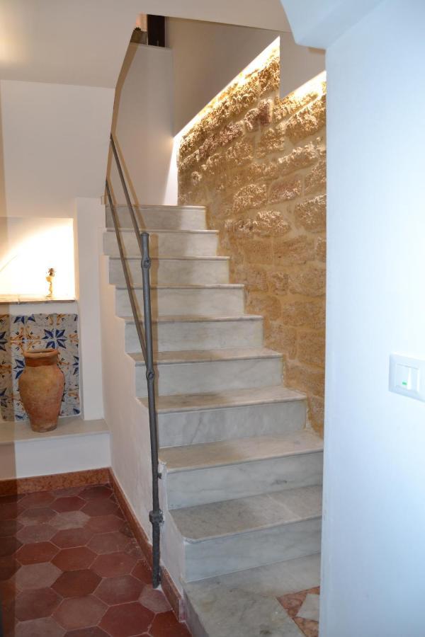 B&B Greco Abatellis Palermo Buitenkant foto